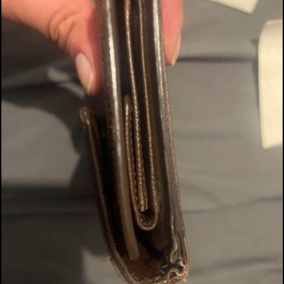 Vintage Authentic Louis Vuitton Women’s Wallet - Picture 5 of 8